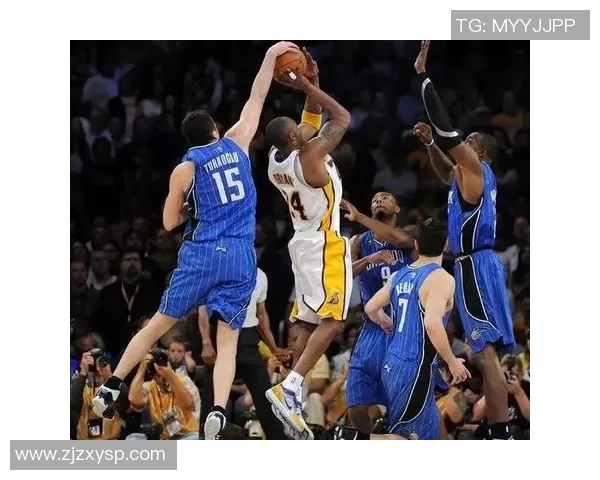 2007年NBA总决赛回顾:魔术队与马刺队的巅峰对决与精彩瞬间分析 2007年NBA总决赛回顾:魔术队与马刺队的巅峰对决与精彩瞬间分析